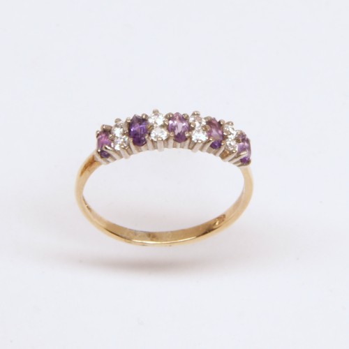 9ct Gold Amethyst/CZ Ring
